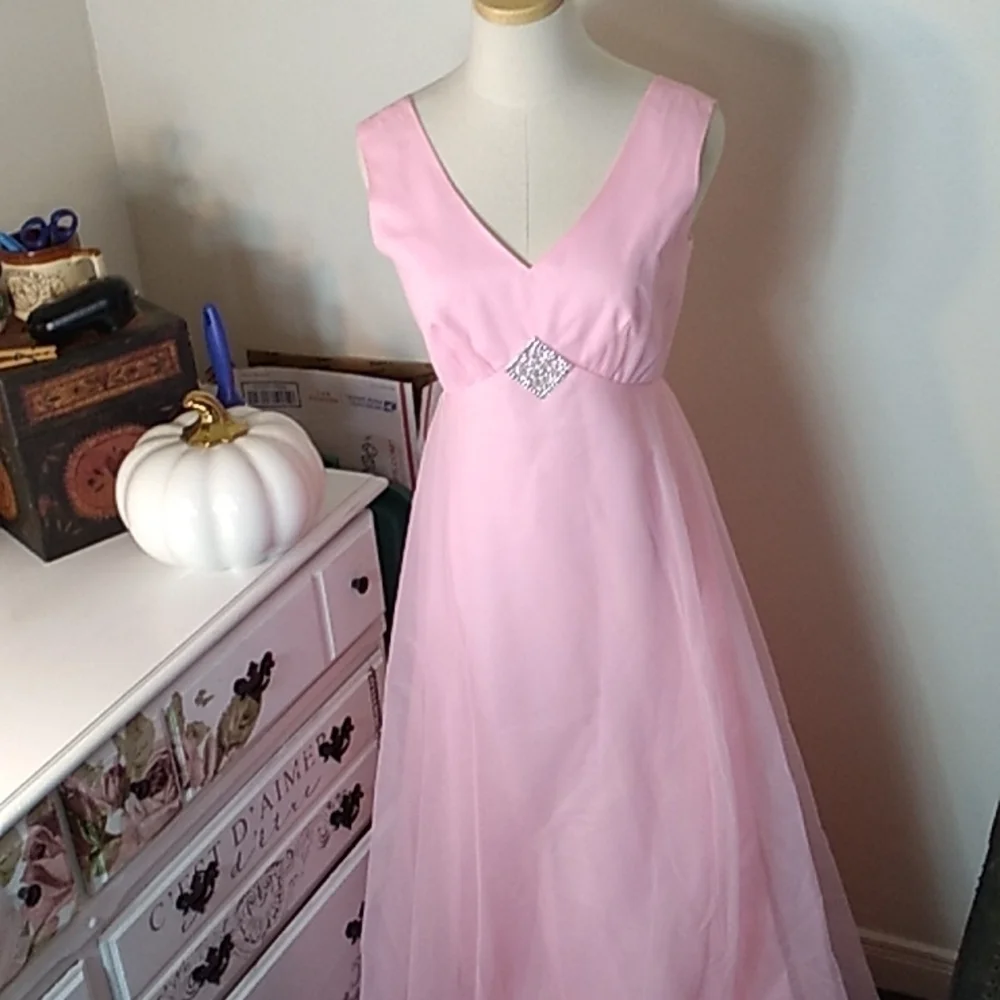 Vintage 1970s ILGWU made in 🇺🇸 USA pink prom bridesmaid wedding dress 👰👗